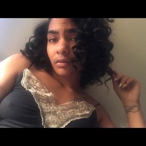 Meet your Posher, Carina